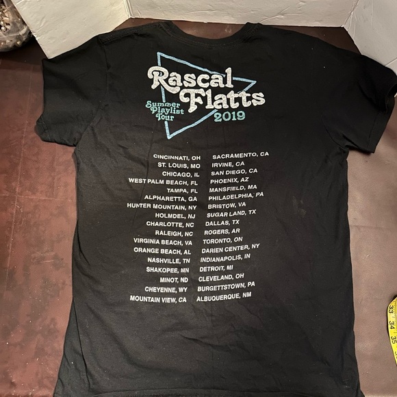 Rascal Flatts tee - Picture 2 of 6
